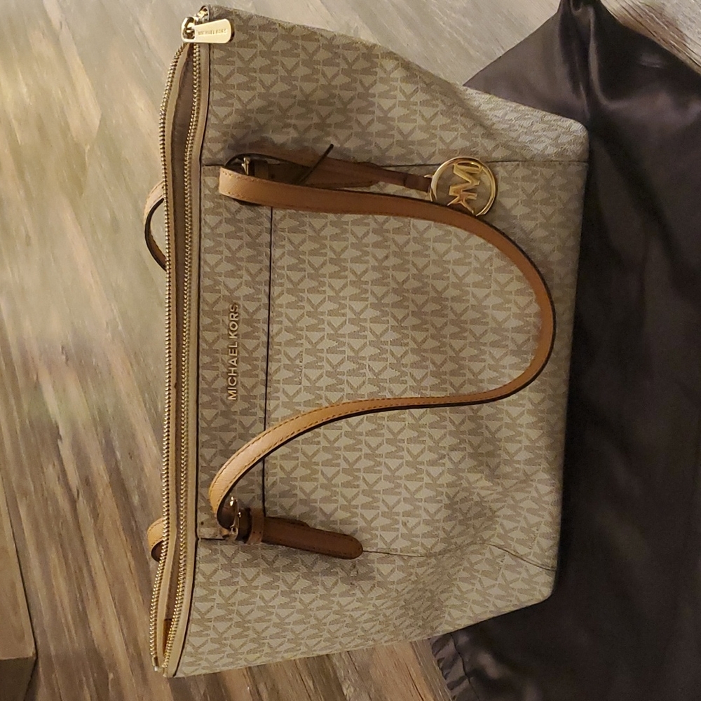 Michael Kors CIARA tote